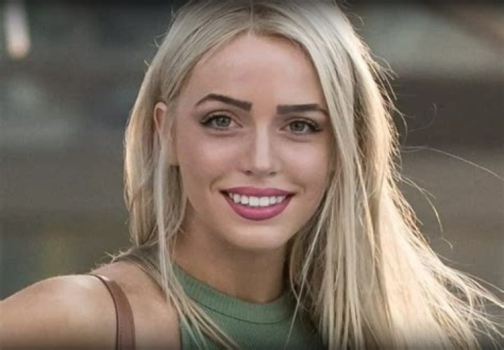 Alex Cooper Age: Unpacking the Journey of a Podcasting Voice