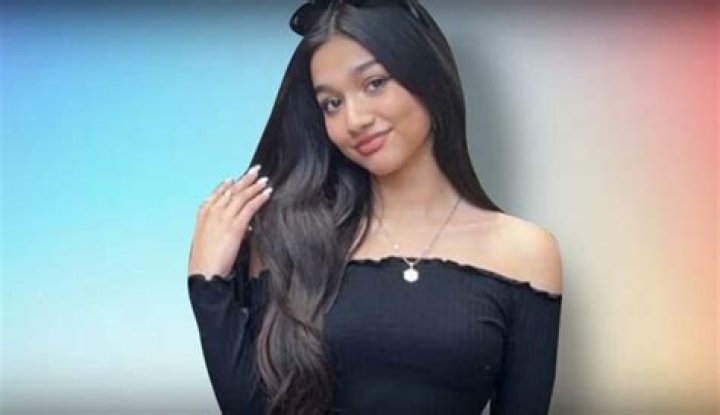 Unpacking Christine Prado's Net Worth: A Look at Public Information