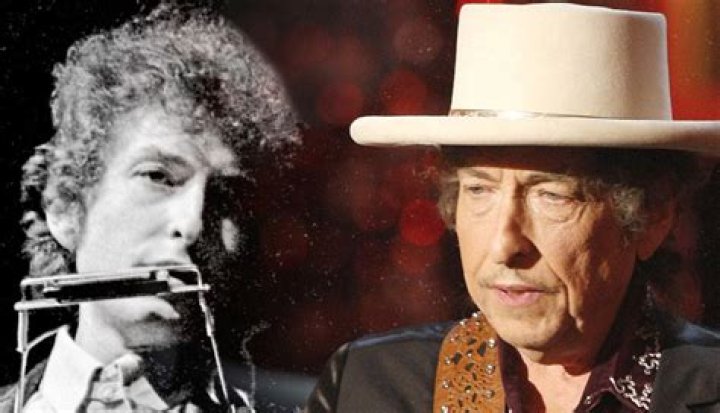 Did Bob Dylan Ever Meet John Prine? Uncovering a Legendary Encounter