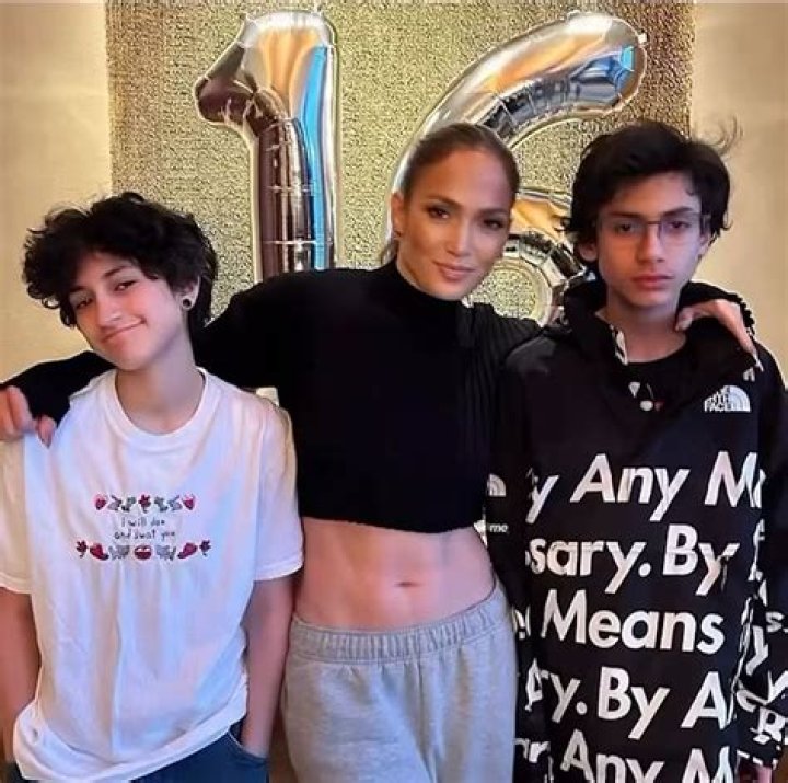 Did Jennifer Lopez Go to Dance School? Uncovering J.Lo's Dance Roots