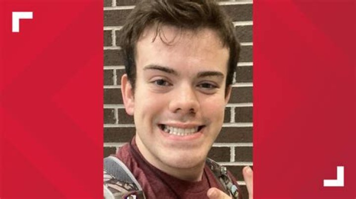 Did Tony Know Junior Killed Christopher's Dad? Unpacking a Sopranos Mystery