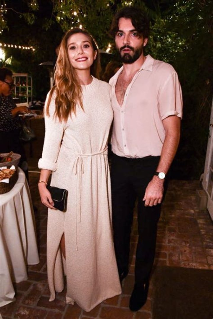 Elizabeth Olsen Husband: Unveiling the Private World of Robbie Arnett