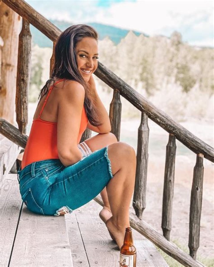 Emily Compagno Photos: A Look at Her Public Life and Beyond