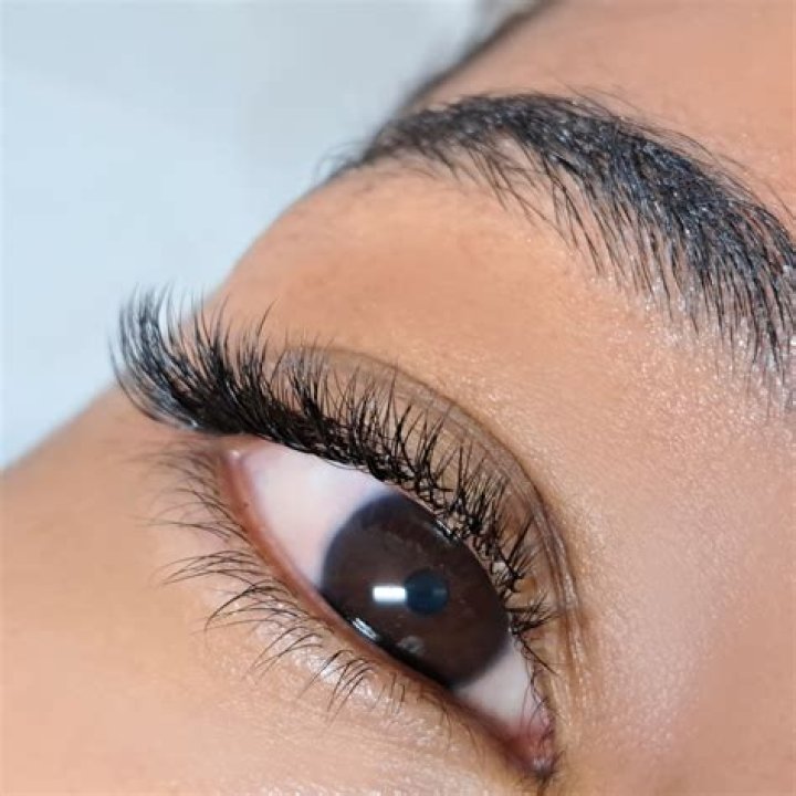 Unveiling The Secrets Of Eyelash Extensions Greensborough