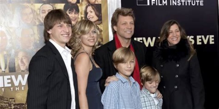 How Many Kids Does Jon Bon Jovi Have With His Wife, Dorothea Hurley?