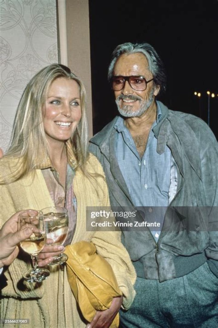 How Old Was Linda Evans When She Married John Derek? Unpacking a Hollywood Union