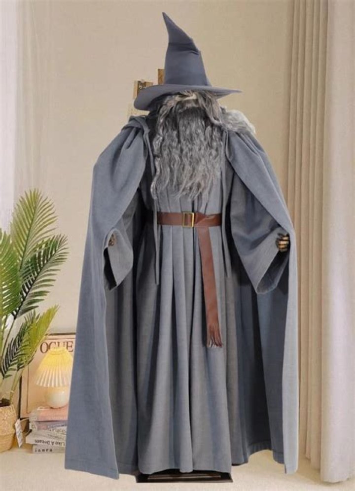 How to Make a Gandalf Costume: A Comprehensive Guide