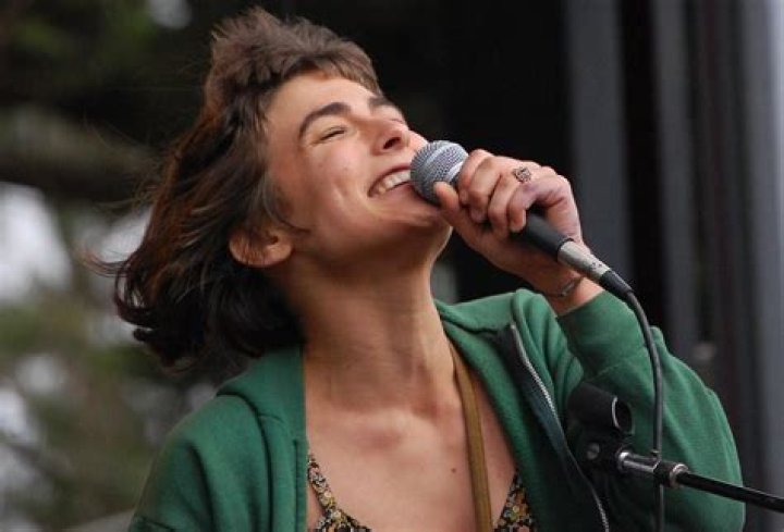 Understanding Jade Castrinos and the Controversy Surrounding Drugs: A Comprehensive Overview