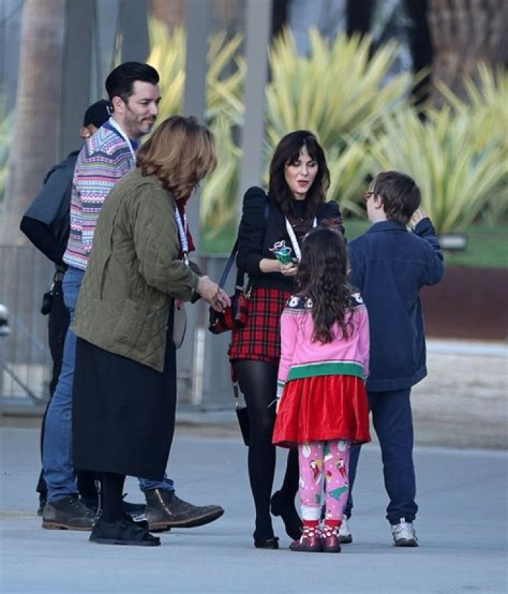 Jonathan Scott Zooey Deschanel Baby: What's the Real Story?