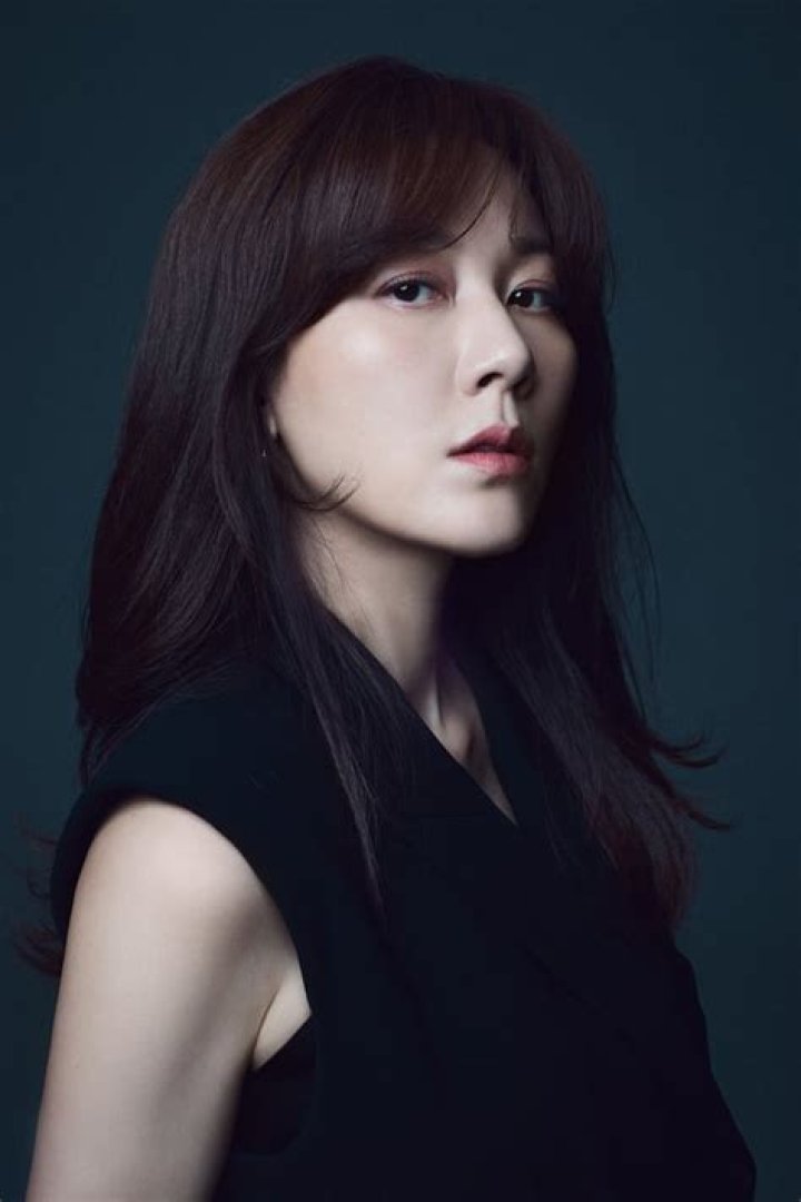 Kim Ha Neul Height: Getting to the Bottom of Her Famous Stature