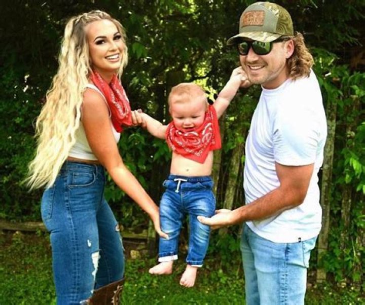Morgan Wallen's Kid: A Glimpse into His Life as a Father