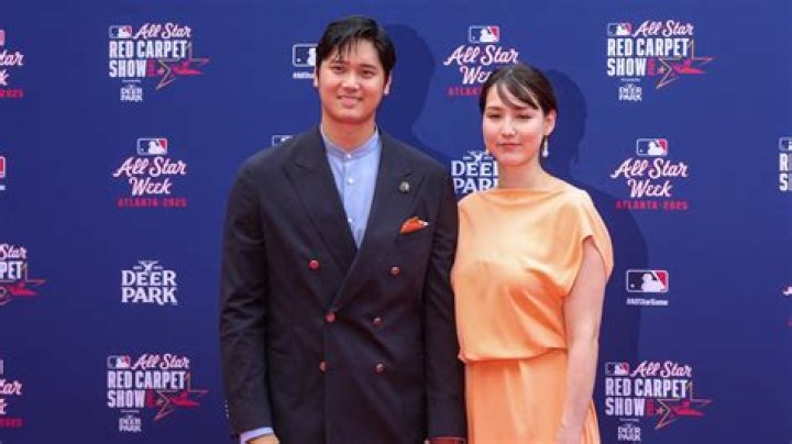 Unveiling the Truth: Ohtani's Wife Height and More About Their Relationship