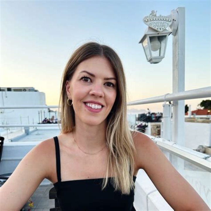 Rachel Wells LinkedIn: Connecting with Ms. Rachel's Professional Journey