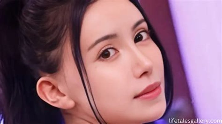 Reiran Akame: A Deep Dive into the Life and Career of the Rising Star in the Japanese Entertainment Industry