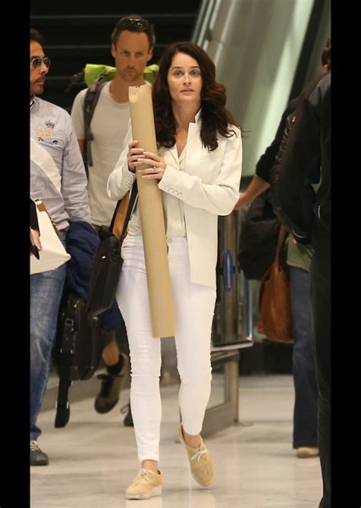 Understanding the Robin Tunney Accident: Unraveling the Truth Behind the Incident