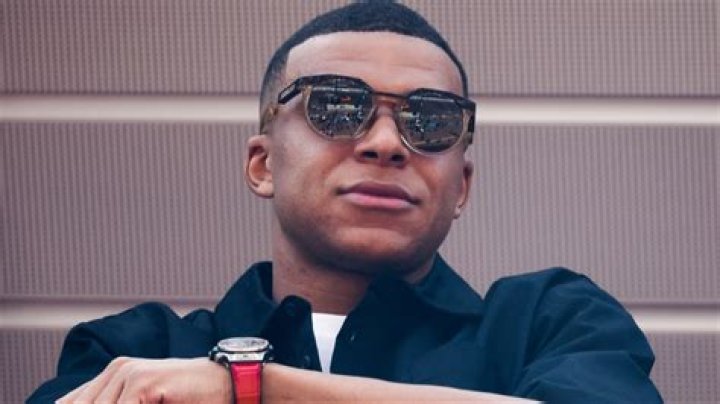 Rose Bertram Age: Exploring the Life and Legacy of a Talented Actress