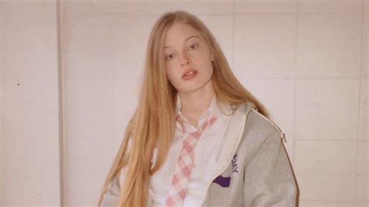 Viviane Thibes Net Worth: What Goes Into Estimating Public Figures' Finances in 2024