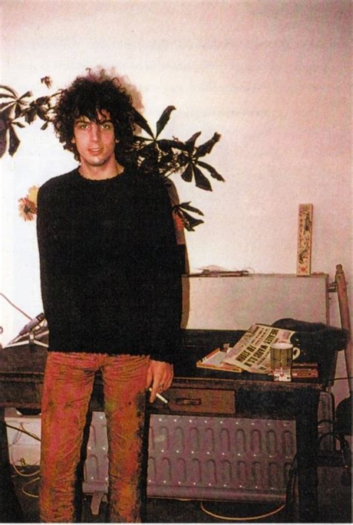 What Happened with Syd Barrett? Unraveling a Musical Enigma