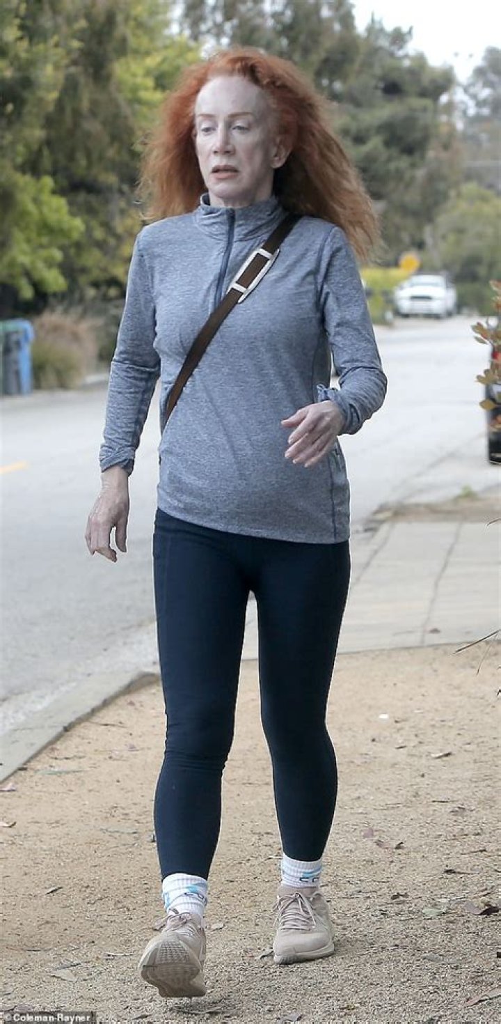 When Did "Cathy's Clown" First Charm Listeners?