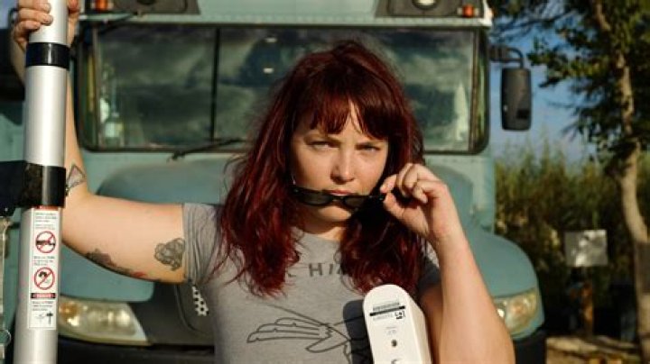 Where Does Alice Rosenblum Go to School? Unpacking the Popular Query