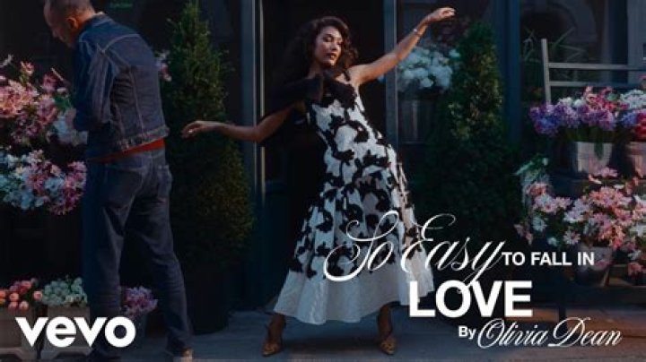 Who Did Anna Fall in Love With? Exploring Connection and Self Amidst Dissociative Identity Disorder