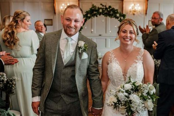 Who is Emily Married to in Real Life? Exploring the Film 'Emily' and its Inspirations